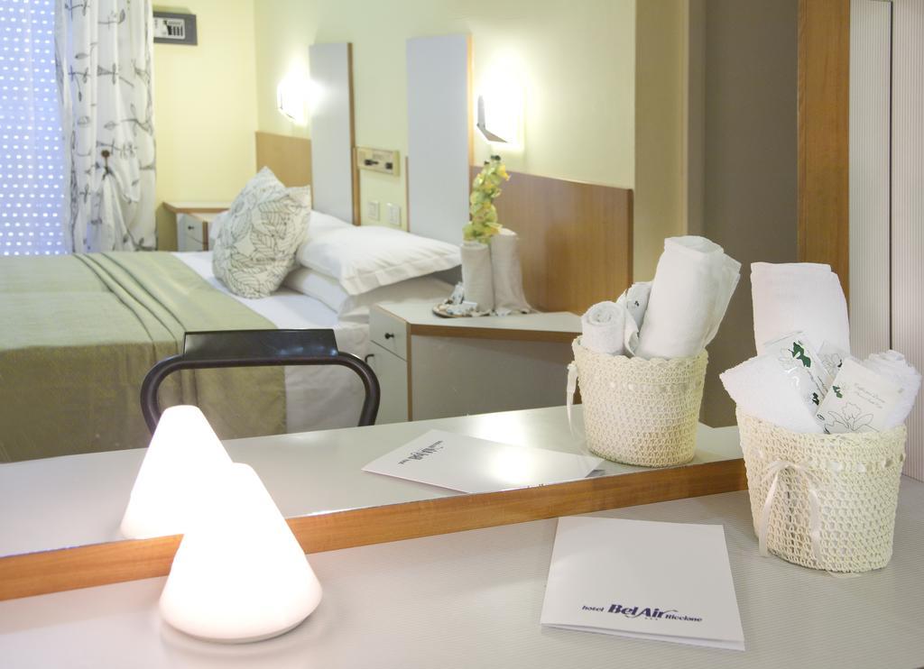 Hotel Bel Air Riccione Bagian luar foto