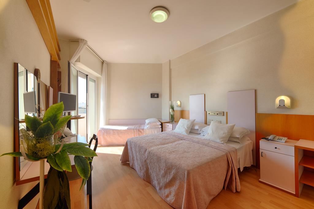 Hotel Bel Air Riccione Ruang foto